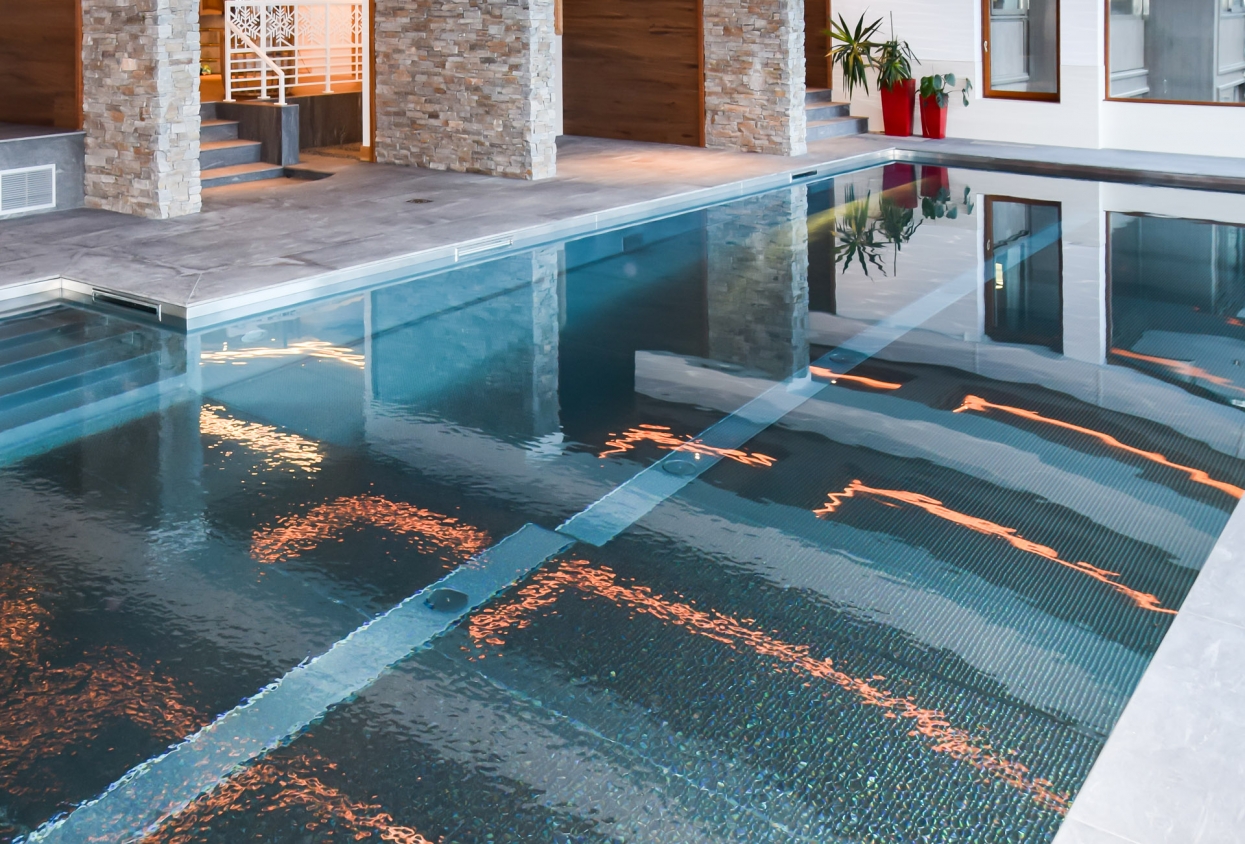 Piscine inox - sur mesure - qualité - haut de gamme