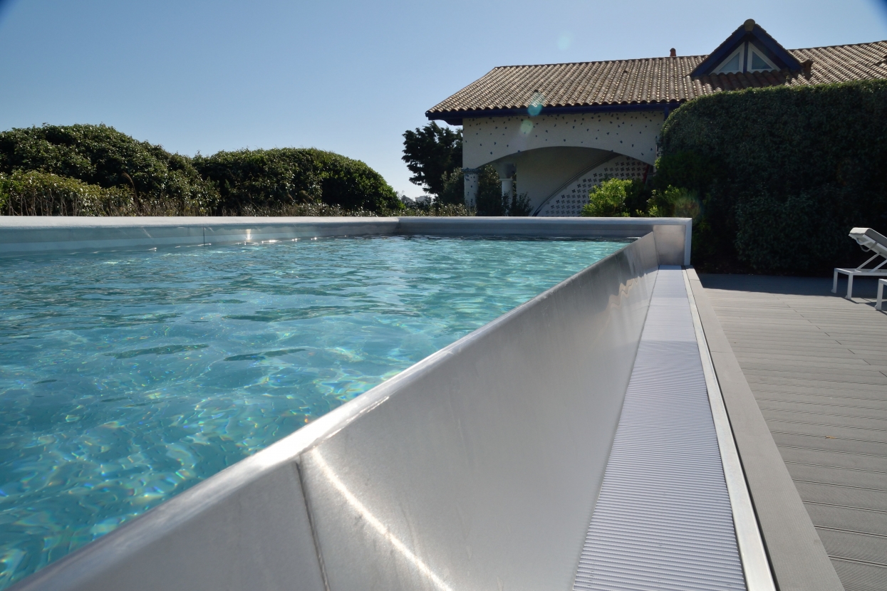 Piscine inox sur mesure