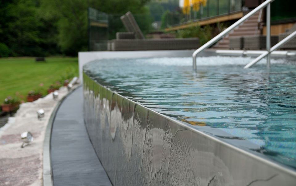 piscine inox